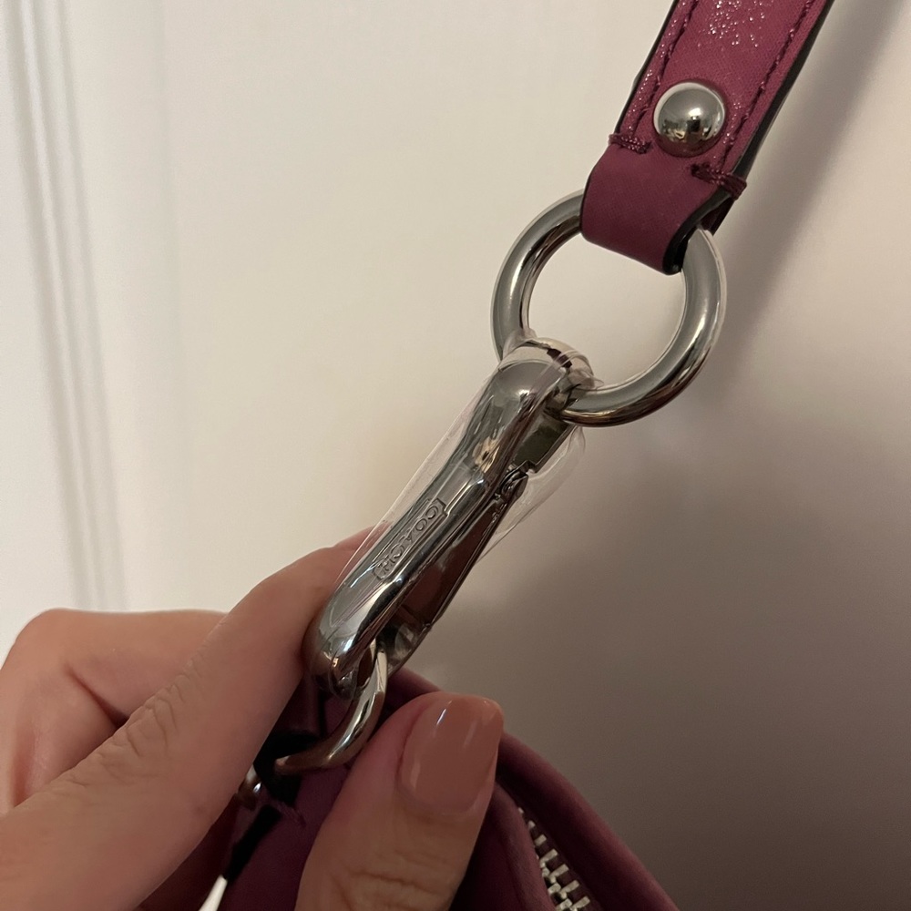 Authentic Coach Crossbody 🌟 - Picture 5 of 11